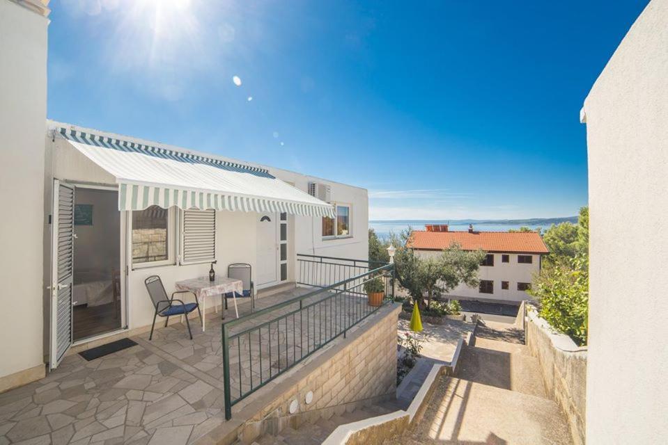 Apartmani Stipan Brela Exterior photo